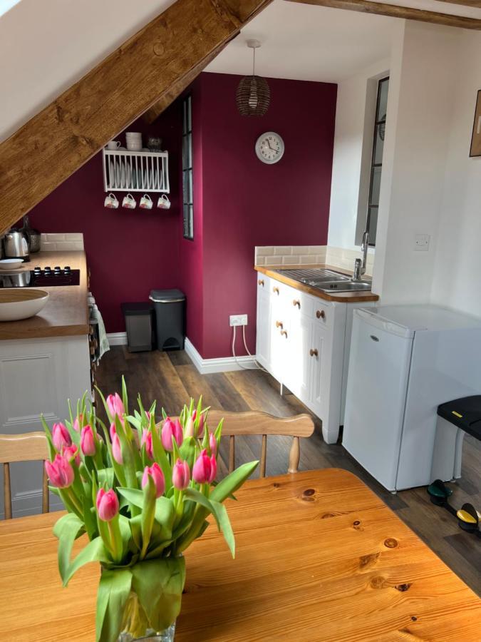 Studio Apartment Wells Bagian luar foto